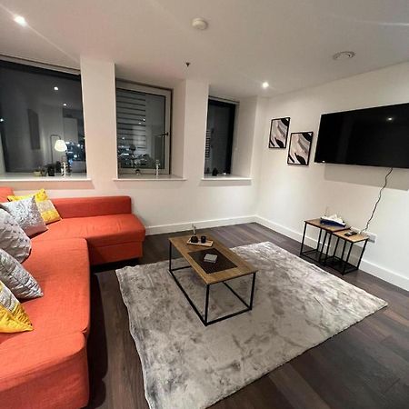 Spacious Sleep 7 Flat 20 Mins Central London Bp65 Buitenkant foto