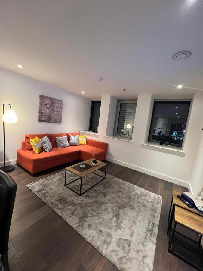Spacious Sleep 7 Flat 20 Mins Central London Bp65 Buitenkant foto